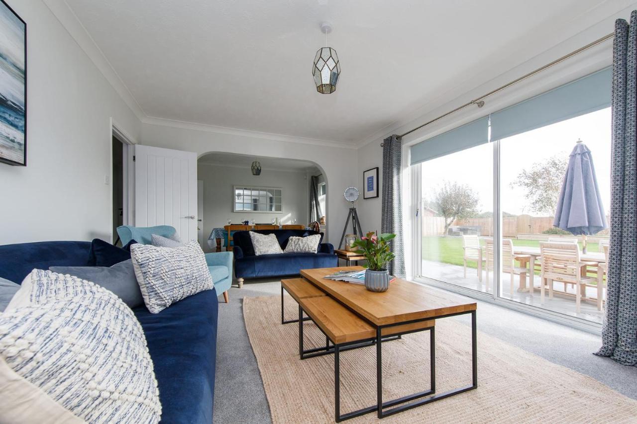 Spacious Home For 8 In Witterings - Walk To Beach East Wittering Ngoại thất bức ảnh